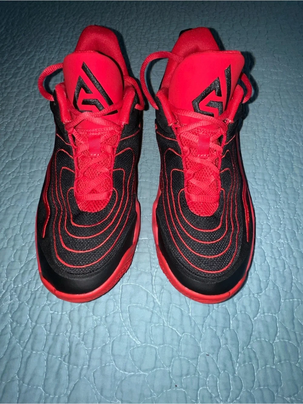 Nike giannis immortality